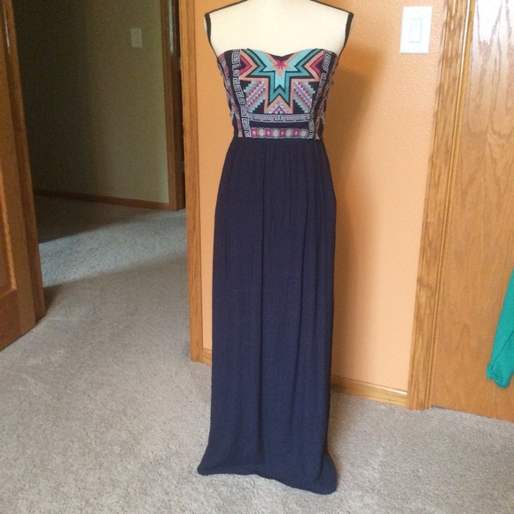Maurices Dresses & Skirts - Maurice’s Strapless Maxi Dress